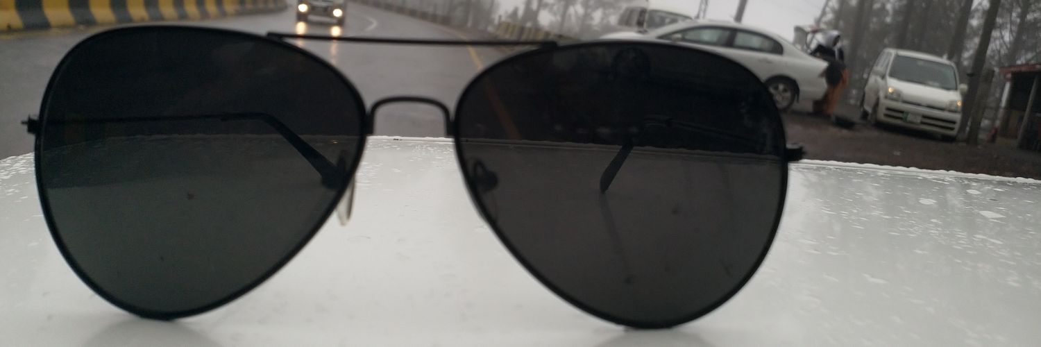 smile4u_isl's profile banner image