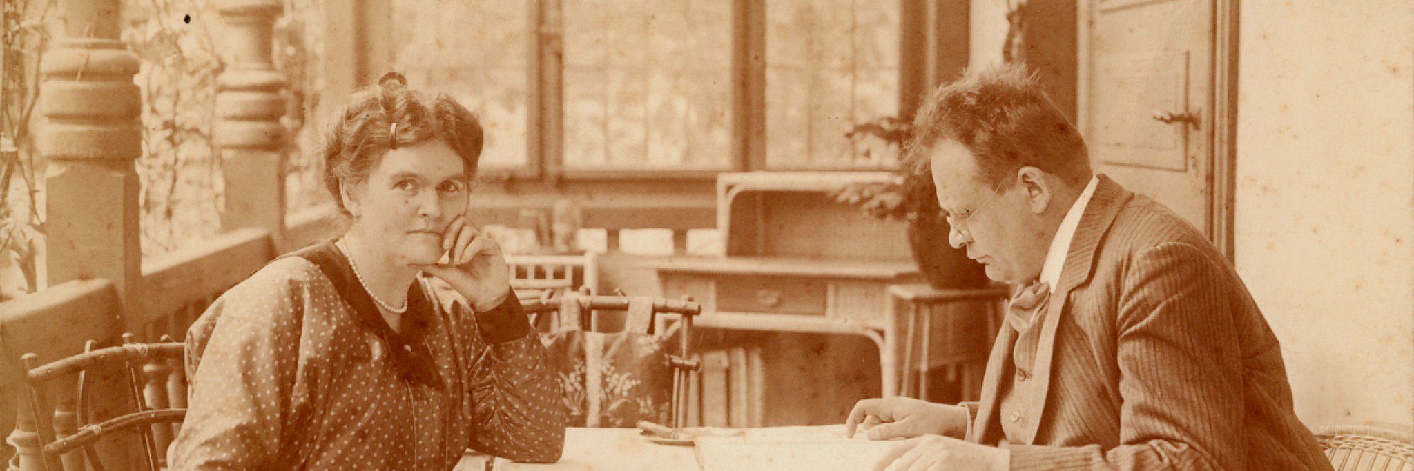 maxreger_inst's profile banner image