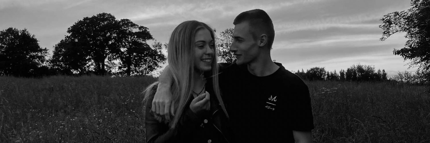 Manonkt's profile banner image