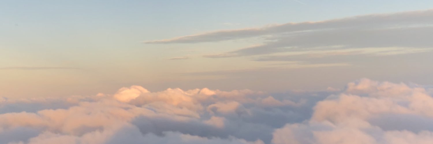 _gracehoudek's profile banner image