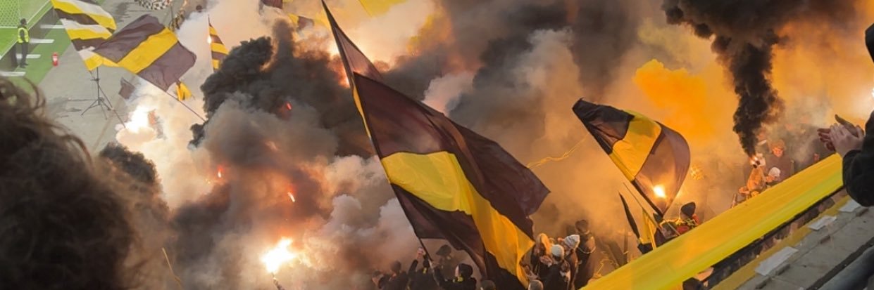 henx_hellson's profile banner image