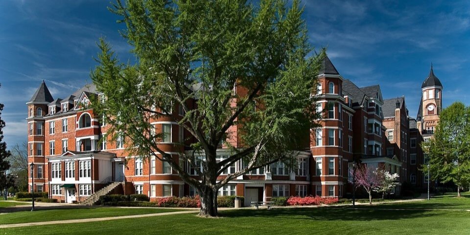 MUW Alumni Assoc. banner