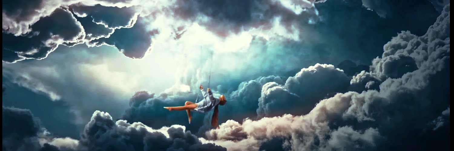 luneX94's profile banner image