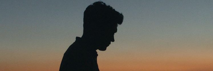 vicsfalling's profile banner image
