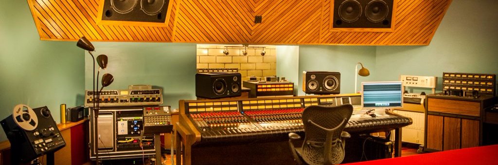 Alex Kercheval banner