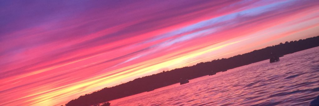 sunflo18's profile banner image