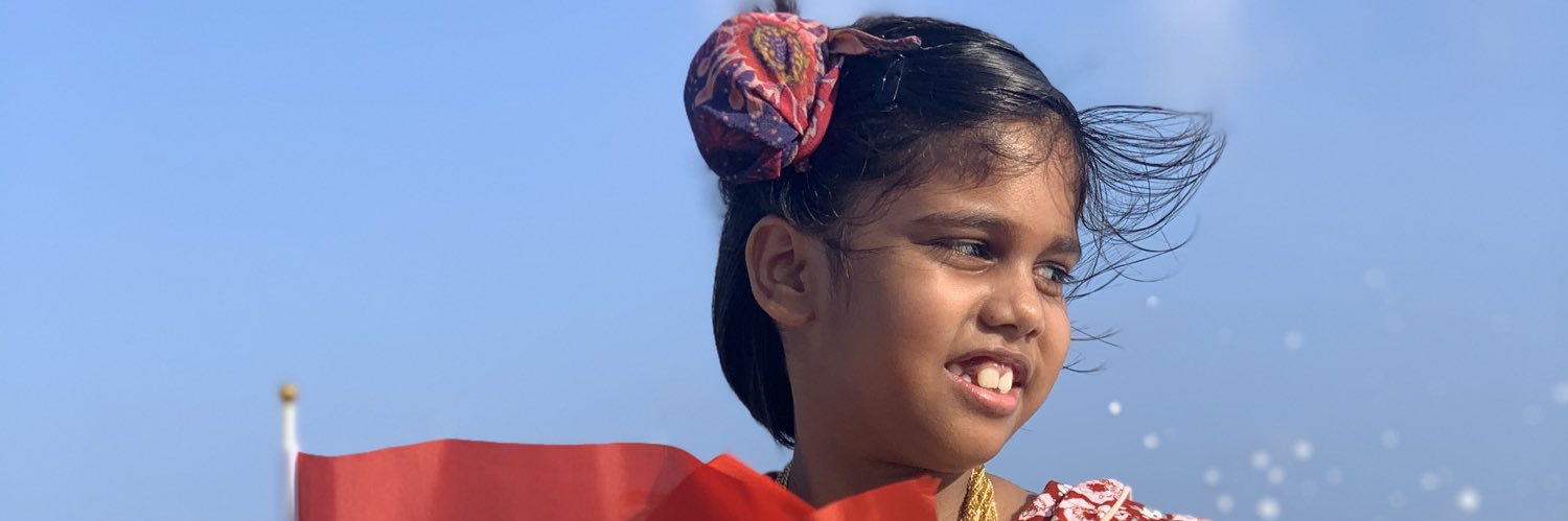 zeena_riyaz's profile banner image