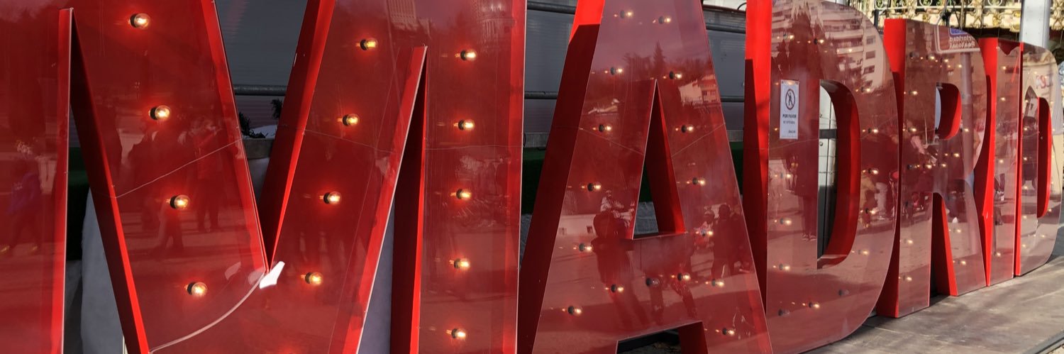 Bowiena👩🏻‍🎤 banner