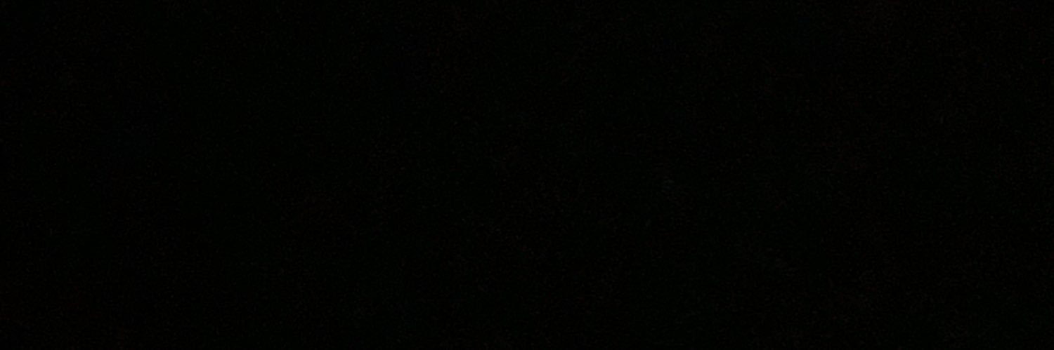 lolarobledof's profile banner image