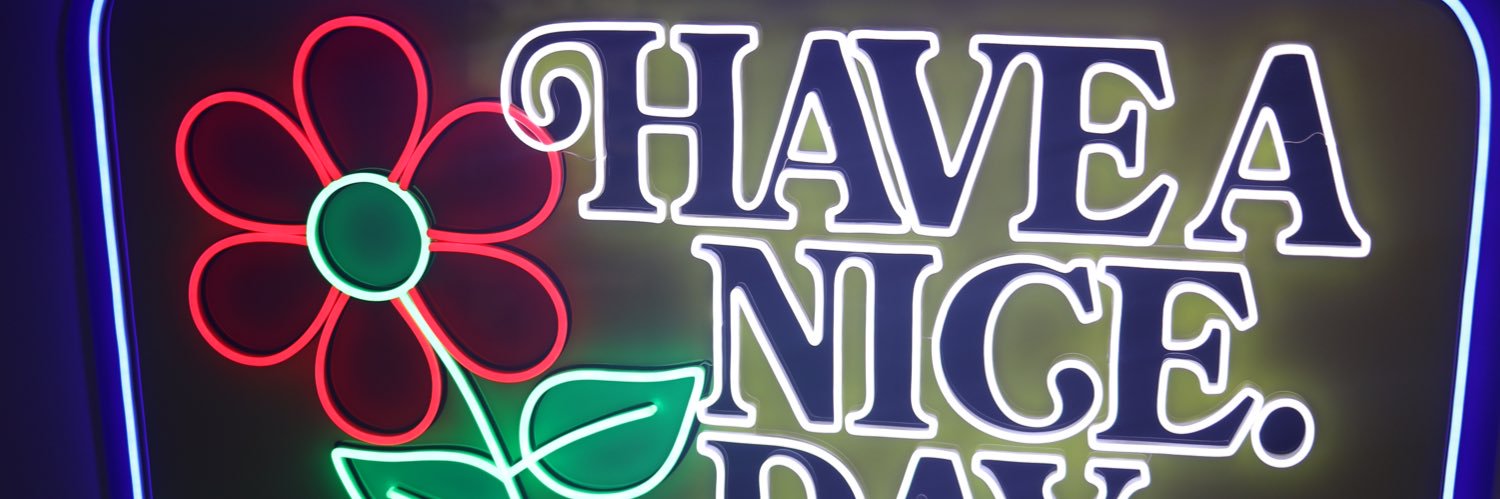 njjbling's profile banner image