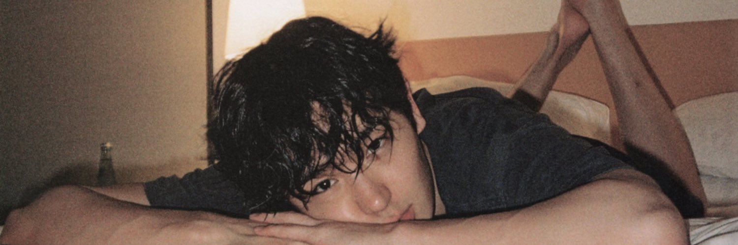 snvwoo's profile banner image