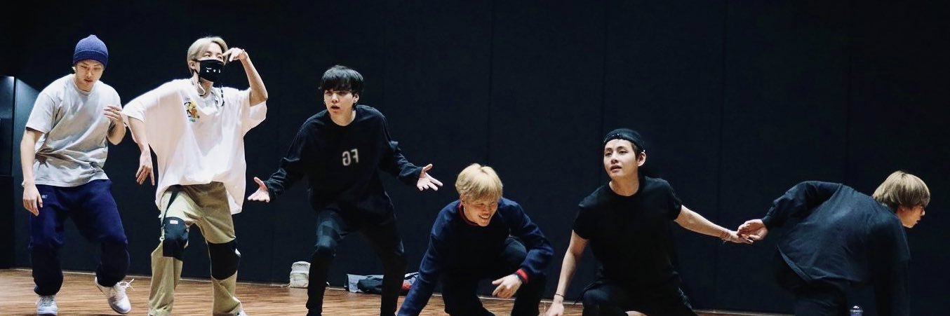 _outrojjkoo's profile banner image