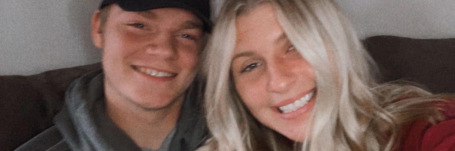__kellidaviss__'s profile banner image