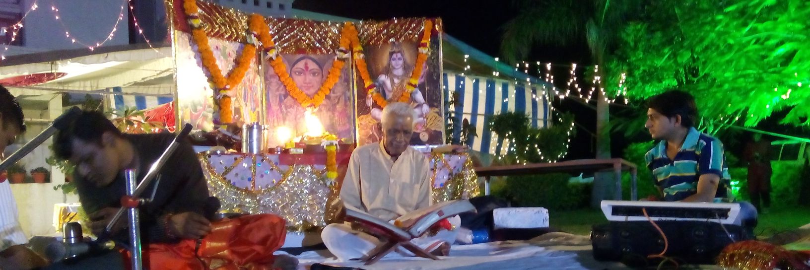 vivekdixit75's profile banner image