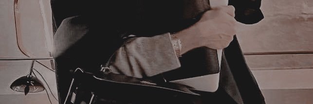 ☾ ᅠ ‍𝓚𝐀𝐑𝐈. banner