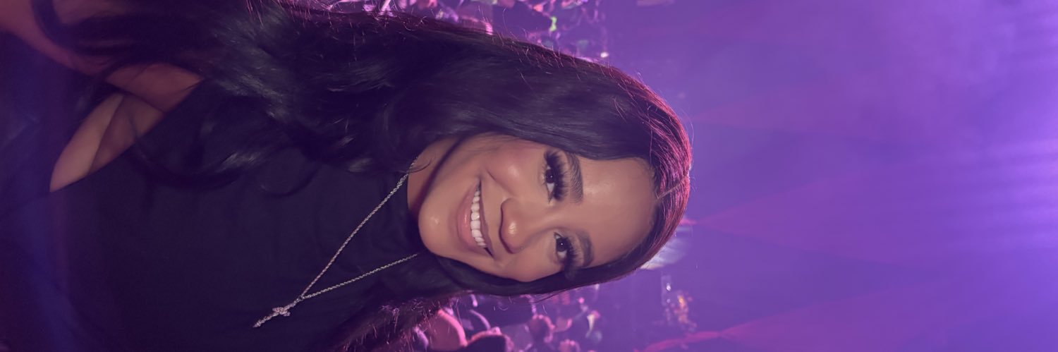 WhitReneeee's profile banner image