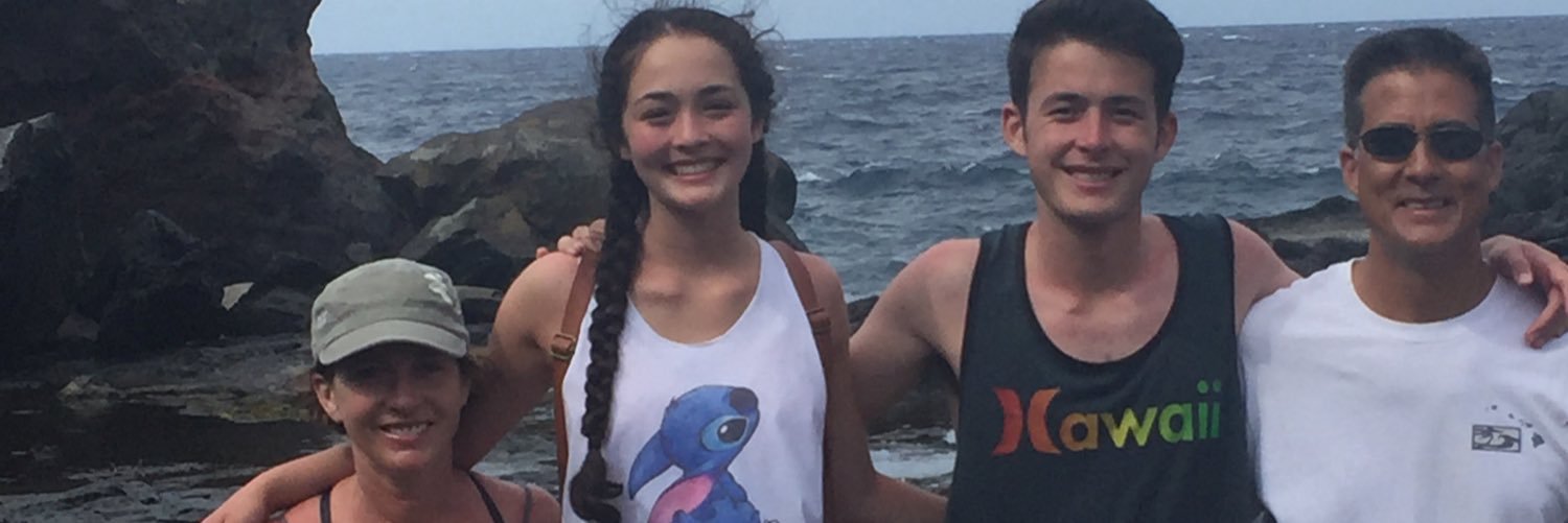 laurap2015's profile banner image