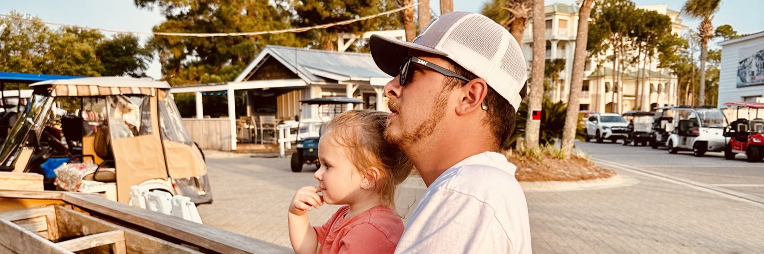 amberfloyd44's profile banner image