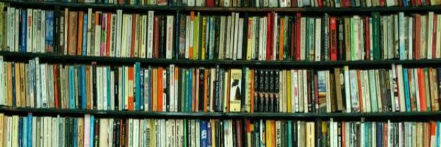 WeLoveToRead101's profile banner image