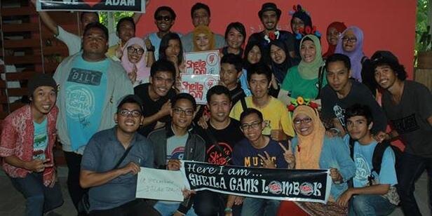 SGLombok's profile banner image