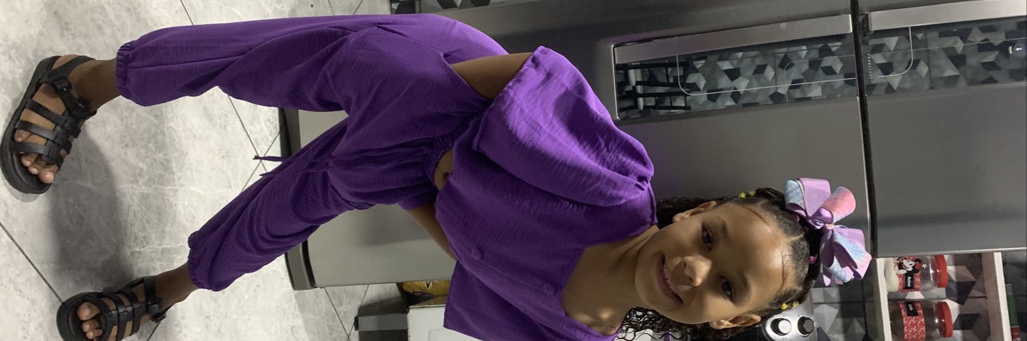 InaraMaciel's profile banner image