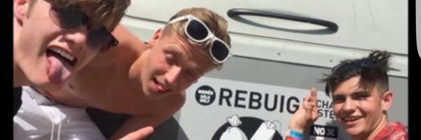 Swalwelll's profile banner image