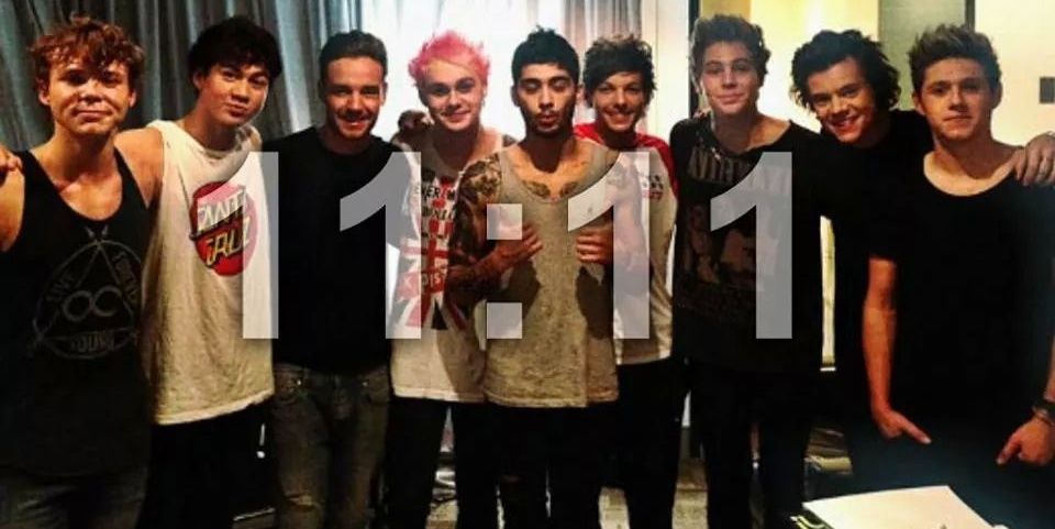 FandomProyecto's profile banner image
