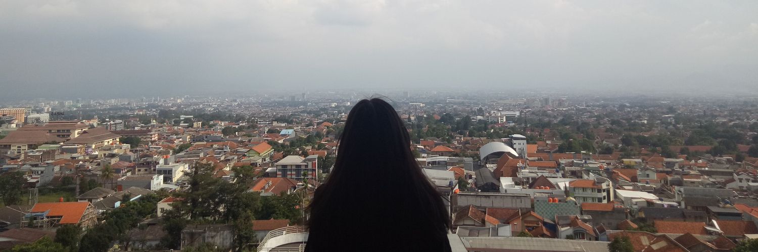 karinatmeliani's profile banner image