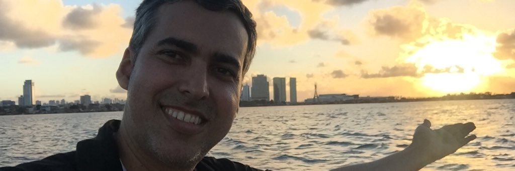 julielder's profile banner image