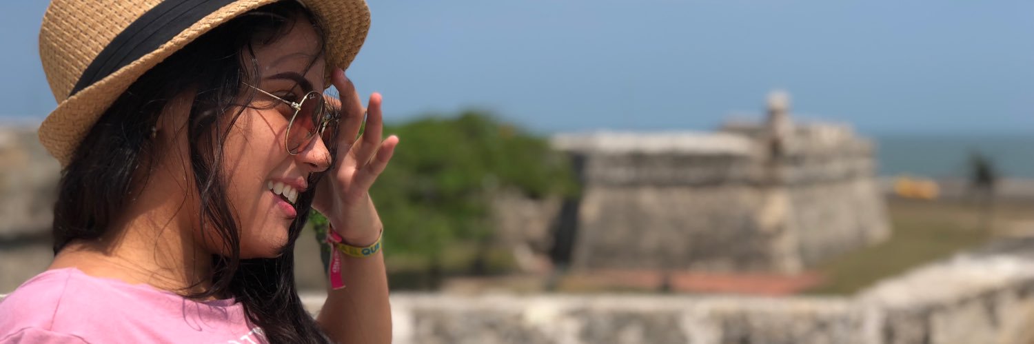 AnaRojanoM's profile banner image