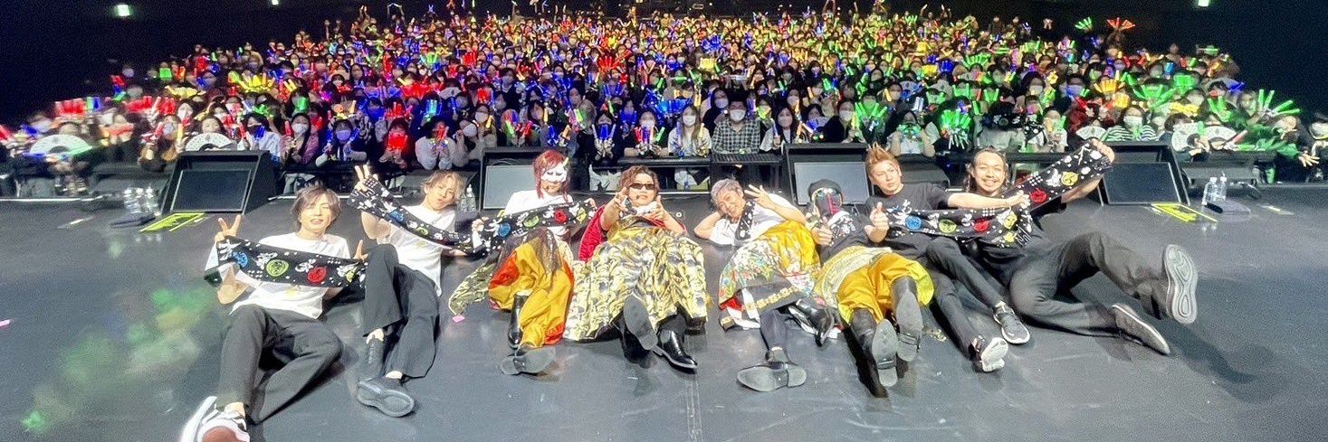 cya032's profile banner image