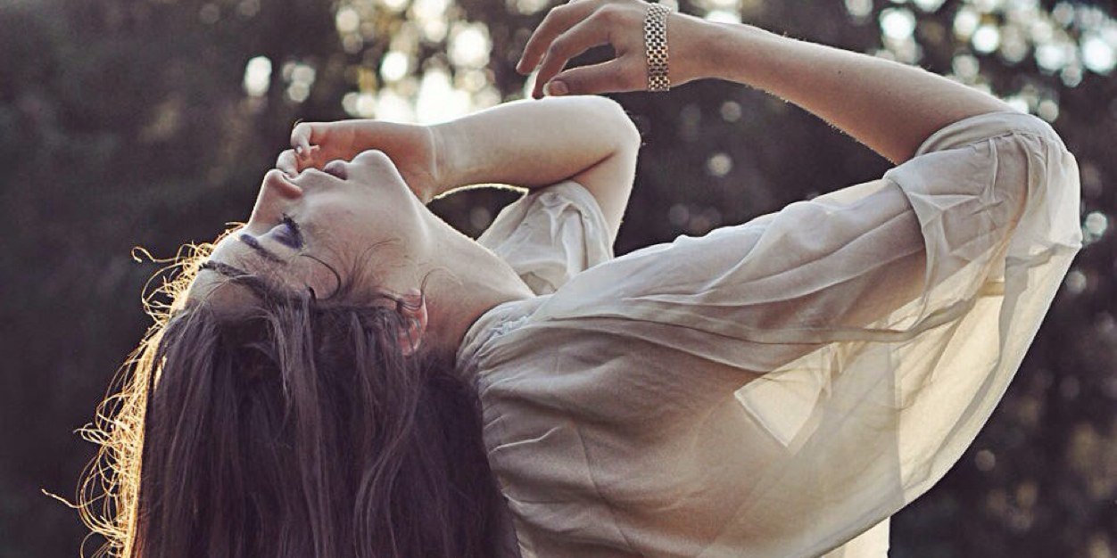 nadiaput_'s profile banner image