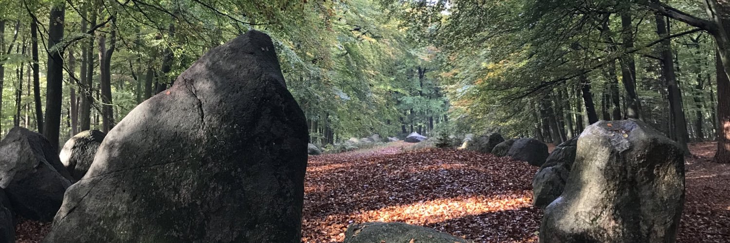 Eddie 💔🌷🆘🚲 banner