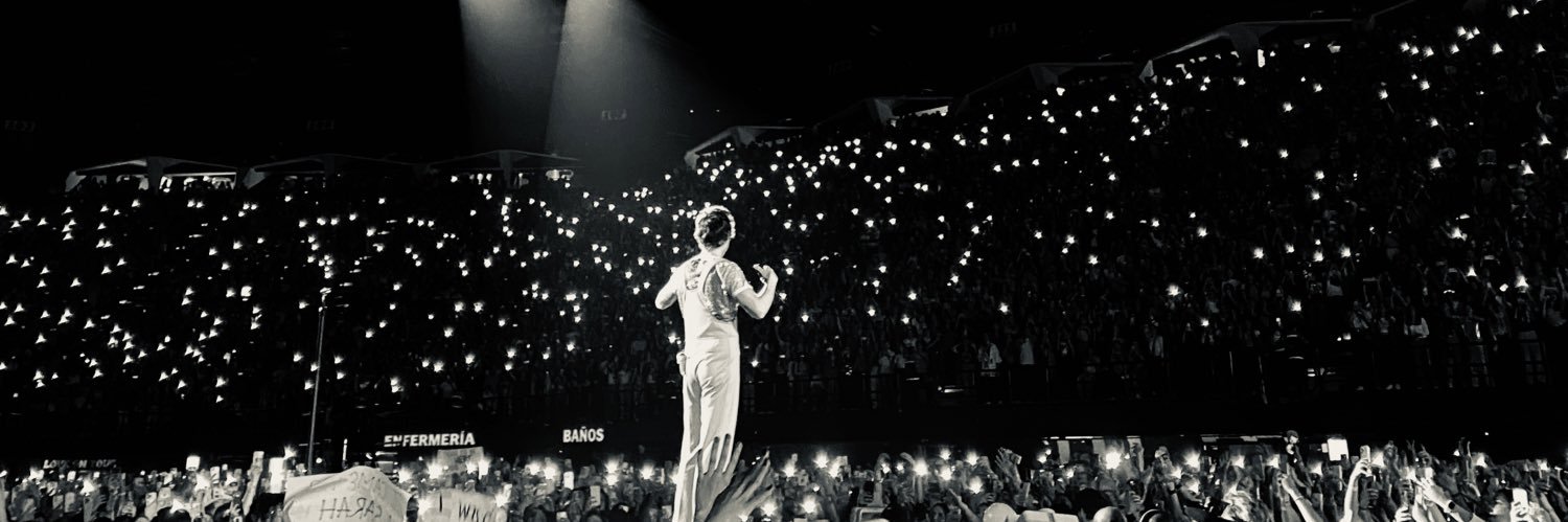 carolmolinab_'s profile banner image
