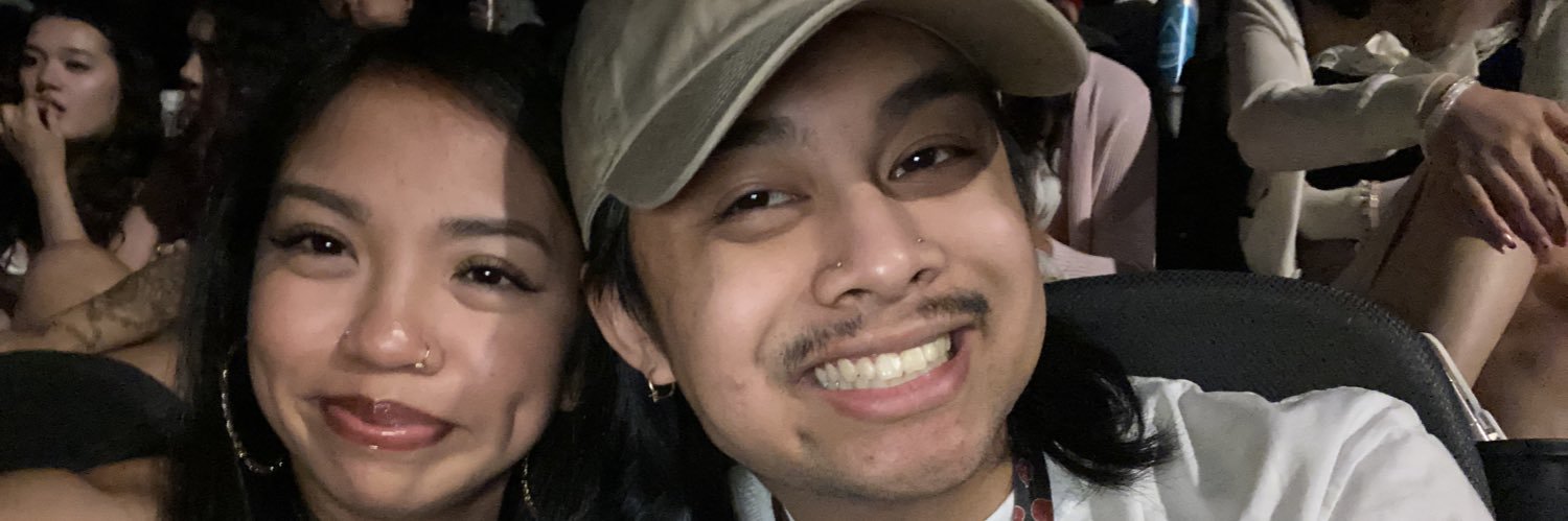 DesiSabares's profile banner image