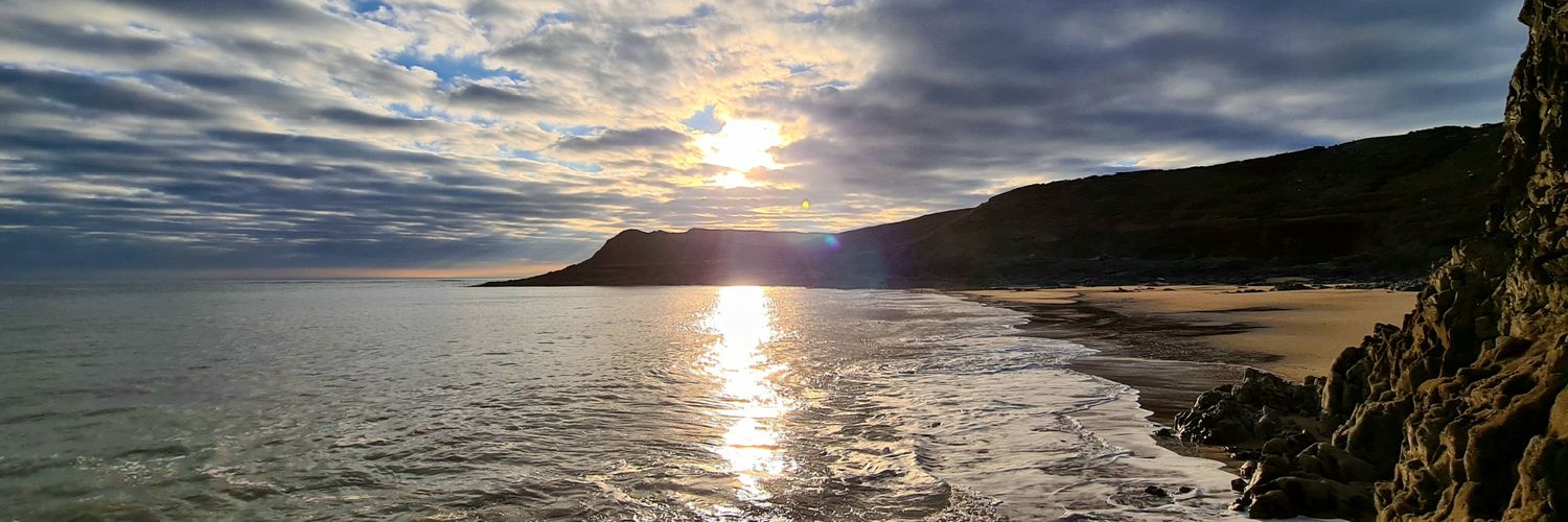 Phil Reynolds banner