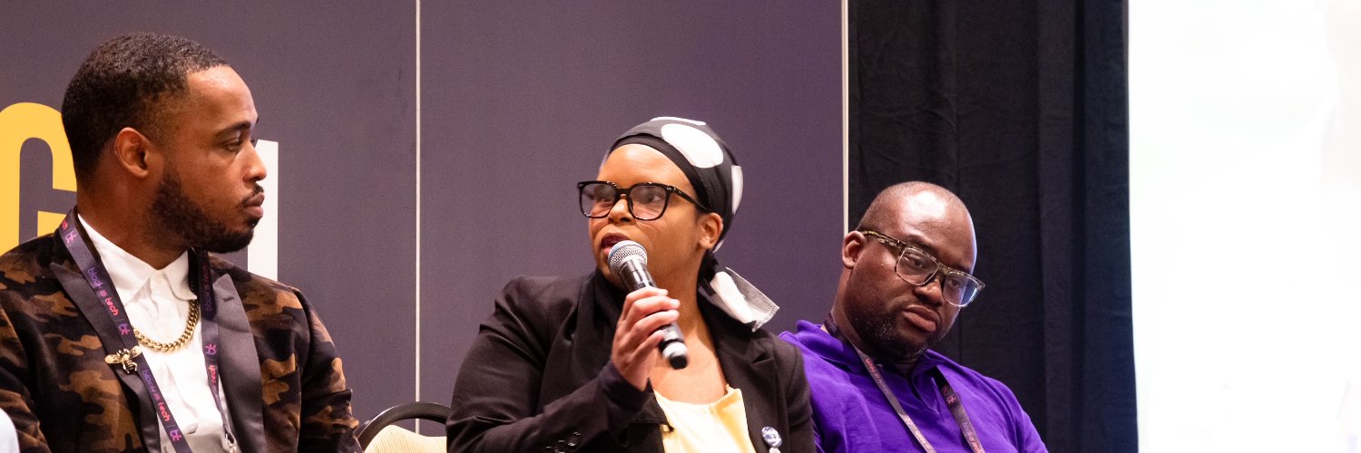 illuminousone's profile banner image