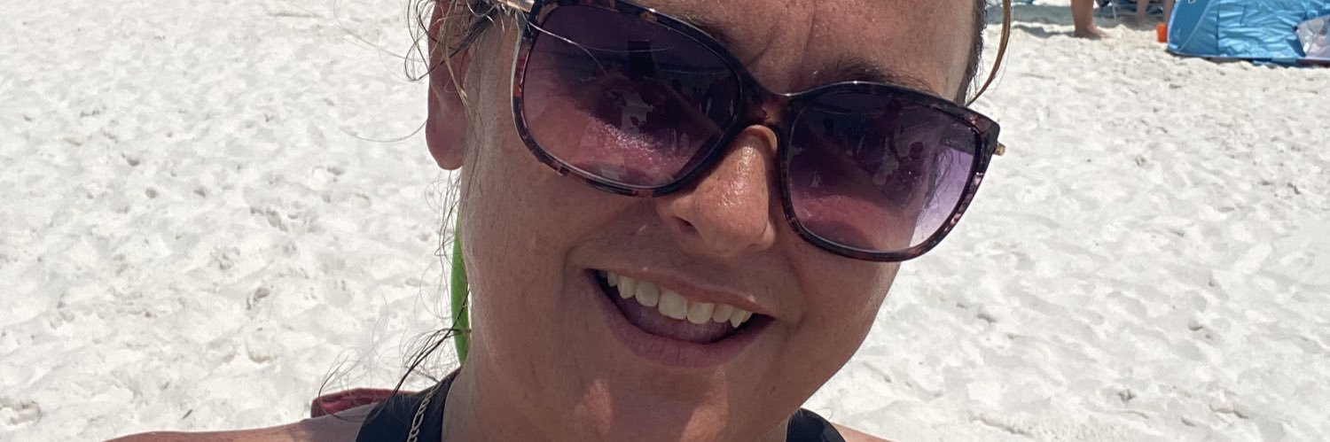 donna_yeager's profile banner image