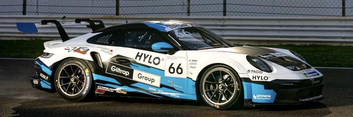 TEAM 75 Bernhard banner