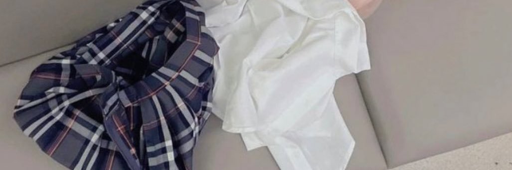 思思 banner