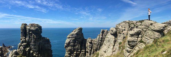 AnnaGraceMac Profile Banner