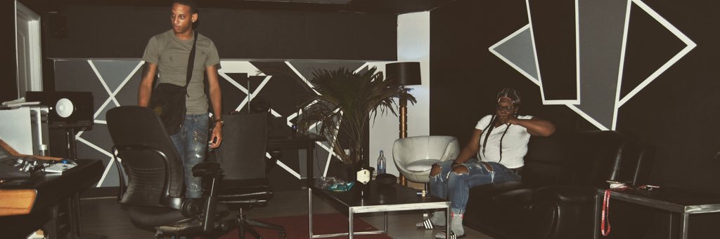 Queen_Meeze187's profile banner image