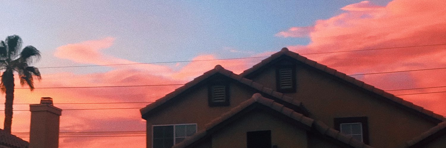 FranklinGiraffe's profile banner image