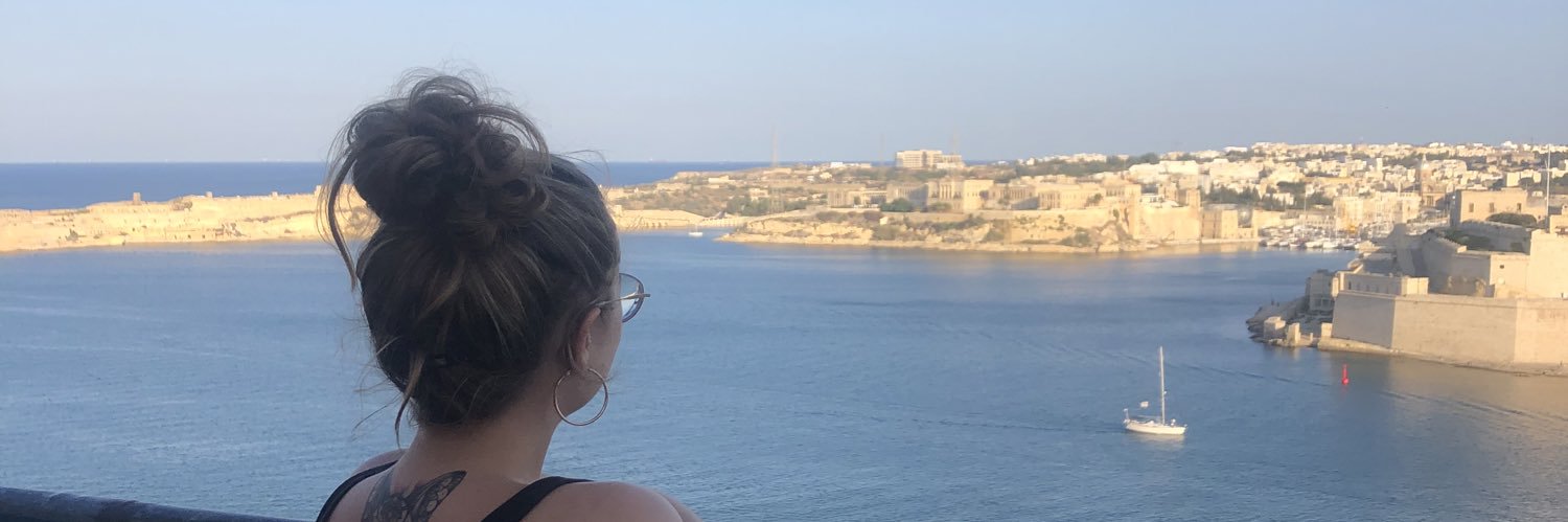 EmmaBqrl's profile banner image