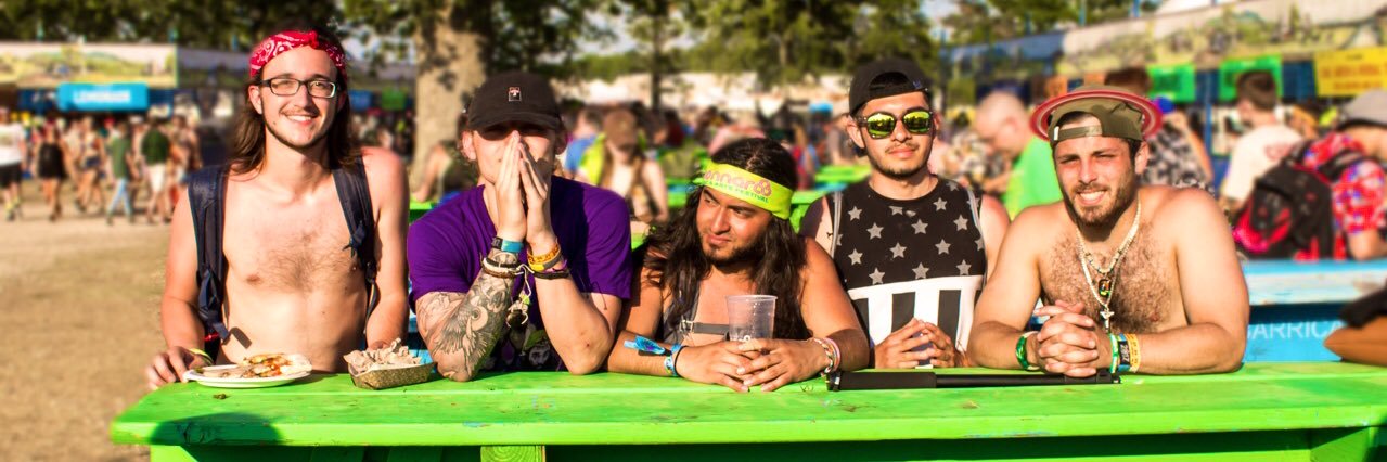 mousee_222's profile banner image