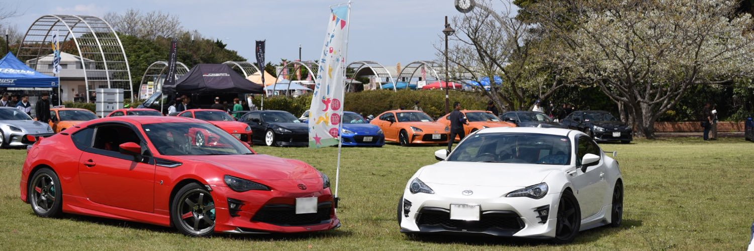 赤モデのよっしー banner