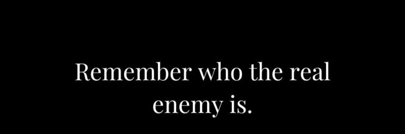 মুনীবা 🇧🇩 banner