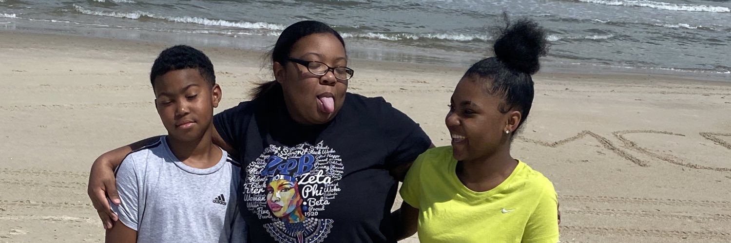 1ashleyemani's profile banner image