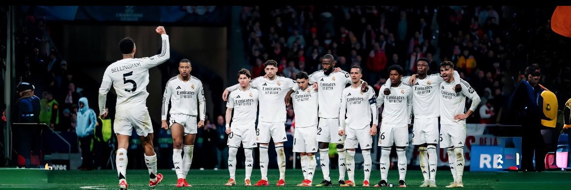 cam_p7's profile banner image