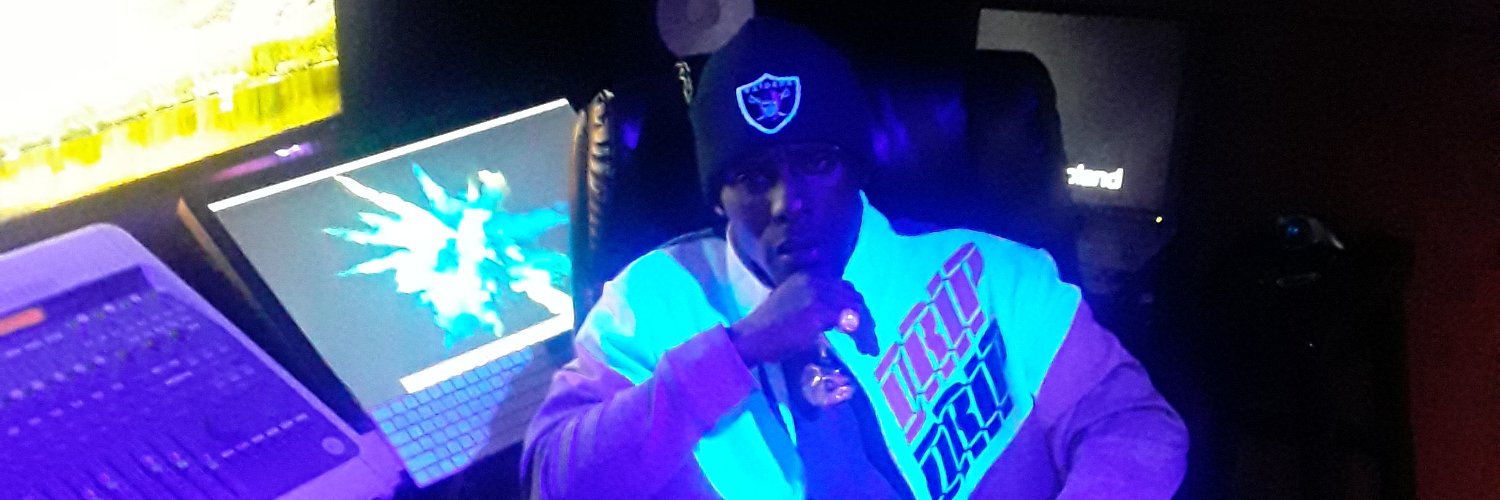 JIG_MHE's profile banner image